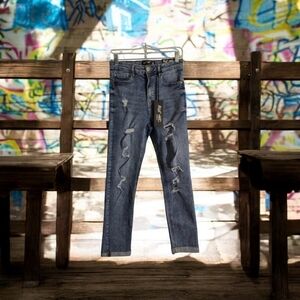 NWT Blue Age Distressed Skinny Jeans Size 7